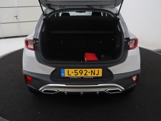 Kia Stonic | Half leder | Cruise control | Lane assist | Stuur/stoel verwarming | Carplay | Climate control ... ActivLease financial lease