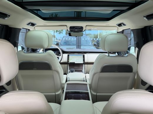 Land Rover Range Rover P550e Autobiography PHEV | Vierwielsturing | Lederen hemel | Koelbox | El.trekhaak | Meridian Sig... ActivLease financial lease