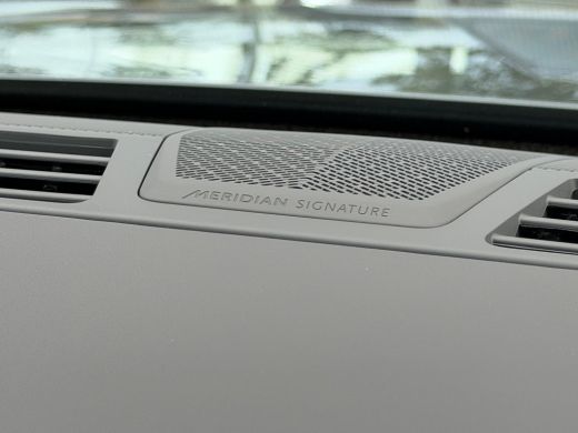 Land Rover Range Rover P550e Autobiography PHEV | Vierwielsturing | Lederen hemel | Koelbox | El.trekhaak | Meridian Sig... ActivLease financial lease