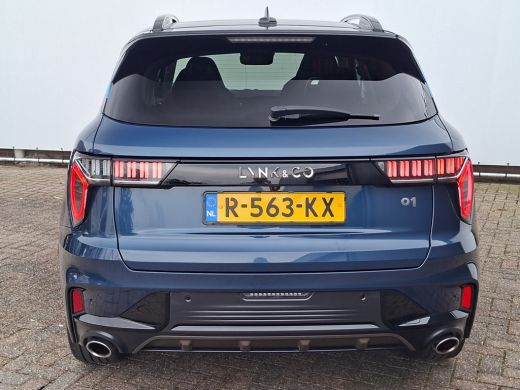 Lynk & Co 01 15x Op voorraad1.5 PHEV 262PK Adapt.Cruise 360&deg; Cam Carplay Plug-in Stoelverw Vol opties! ActivLease financial lease