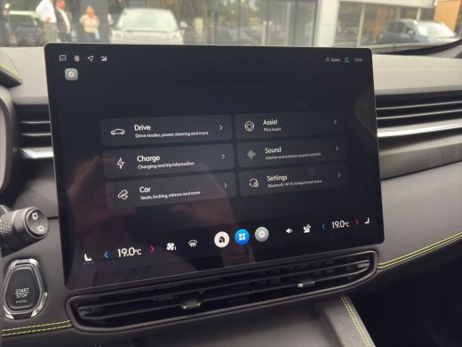 Lynk & Co 01 1.5 TD PHEV 206 kW More | 360 Camera | Panoramadak | Apple Carplay\Android Auto | Harman Kardon | ActivLease financial lease