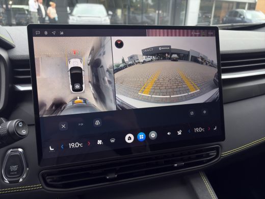 Lynk & Co 01 1.5 TD PHEV 206 kW More | 360 Camera | Panoramadak | Apple Carplay\Android Auto | Harman Kardon | ActivLease financial lease