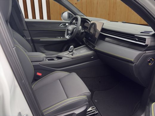 Lynk & Co 01 1.5 TD PHEV 206 kW More | 360 Camera | Panoramadak | Apple Carplay\Android Auto | Harman Kardon | ActivLease financial lease