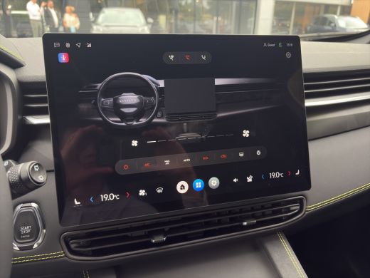 Lynk & Co 01 1.5 TD PHEV 206 kW More | 360 Camera | Panoramadak | Apple Carplay\Android Auto | Harman Kardon | ActivLease financial lease
