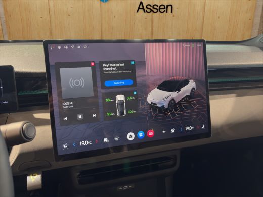Lynk & Co 02 200 kW More | BLIS | 360 Camera | Stoel + Stuur Verwarming | Harman Kardon | Apple / Android Carp... ActivLease financial lease
