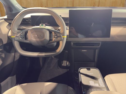 Lynk & Co 02 200 kW More | BLIS | 360 Camera | Stoel + Stuur Verwarming | Harman Kardon | Apple / Android Carp... ActivLease financial lease