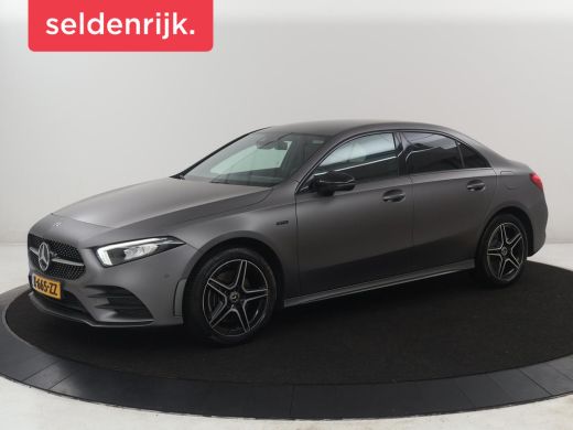 Mercedes-Benz A-Klasse 250 e Business Solution AMG Limited | SOH 94,5% | Leder/alcantara | Cruise control | Stoelverwarm... ActivLease financial lease