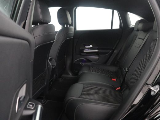 Mercedes-Benz EQA | SOH 94,7% | Half leder | Cruise control | Dodehoek detectie | Stoelverwarming | Camera | Park a... ActivLease financial lease