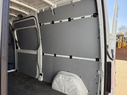 Mercedes-Benz eSprinter 312 55kWh L2H2 Elektrisch 168km WLTP 80kw Snelladen Climate Control ActivLease financial lease