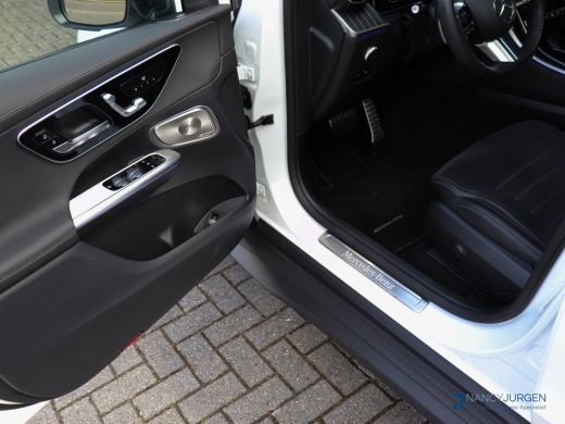 Mercedes-Benz GLC 300e 4M | AMG | Premium Plus | Night Pakket | Distronic Pro | Elektr. Panodak | Winter Pakket | M... ActivLease financial lease