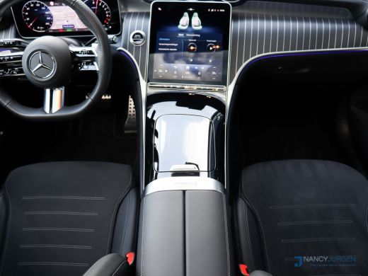 Mercedes-Benz GLC 300e 4M | AMG | Premium Plus | Night Pakket | Distronic Pro | Elektr. Panodak | Winter Pakket | M... ActivLease financial lease