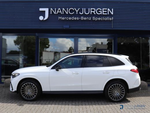 Mercedes-Benz GLC 300e 4M | AMG | Premium Plus | Night Pakket | Distronic Pro | Elektr. Panodak | Winter Pakket | M... ActivLease financial lease