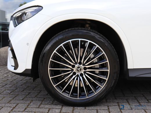 Mercedes-Benz GLC 300e 4M | AMG | Premium Plus | Night Pakket | Distronic Pro | Elektr. Panodak | Winter Pakket | M... ActivLease financial lease
