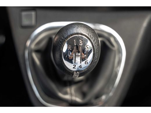 Nissan NV300 1.6 dci 125PK L2H1 | DC 6-Zits | Camera | Cruise | Airco | Trekhaak ActivLease financial lease