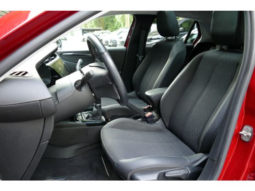 Opel Corsa 1.2 75PK ELEGANCE GS / CAMERA / STUUR-STOELVERWARMING / PANO.DAK / 17"LMV / FULL-LED / NAVI / CLI... ActivLease financial lease