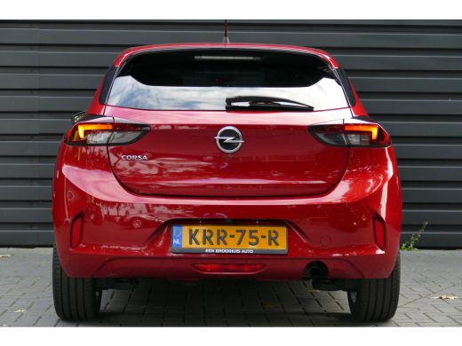 Opel Corsa 1.2 75PK ELEGANCE GS / CAMERA / STUUR-STOELVERWARMING / PANO.DAK / 17"LMV / FULL-LED / NAVI / CLI... ActivLease financial lease