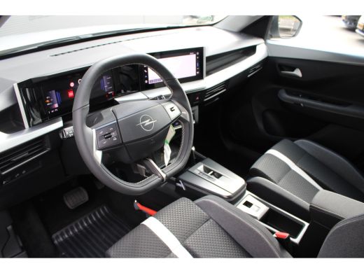 Opel Frontera Electric GS 44 kWh | Fase 3 laden | Stoelverwarming | Navigatie | Camera | NL auto | 15.000km | ActivLease financial lease