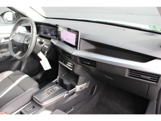 Opel Frontera Electric GS 44 kWh | Fase 3 laden | Stoelverwarming | Navigatie | Camera | NL auto | 15.000km | ActivLease financial lease