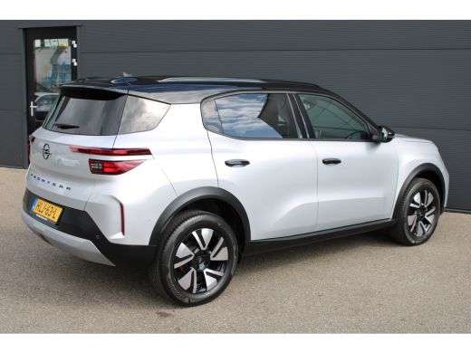 Opel Frontera Electric GS 44 kWh | Fase 3 laden | Stoelverwarming | Navigatie | Camera | NL auto | 15.000km | ActivLease financial lease
