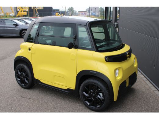 Opel Rocks-e GS | Special yellow edition | Nieuw | Black Pack | Panoramadak | Bluetooth | Lichtmetaal | ActivLease financial lease