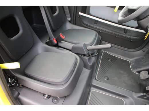 Opel Rocks-e GS | Special yellow edition | Nieuw | Black Pack | Panoramadak | Bluetooth | Lichtmetaal | ActivLease financial lease