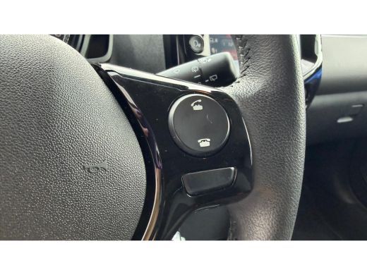 Peugeot 108 1.0 E-VTI 72PK 5-DRS ALLURE / NAVI / CLIMA / LED / 15" LMV / BLUETOOTH / PACK STYLE !! ActivLease financial lease