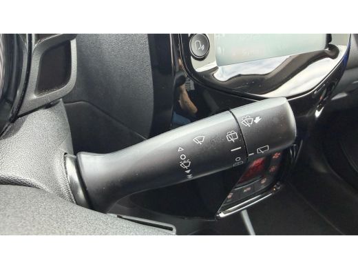 Peugeot 108 1.0 E-VTI 72PK 5-DRS ALLURE / NAVI / CLIMA / LED / 15" LMV / BLUETOOTH / PACK STYLE !! ActivLease financial lease