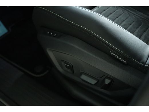 Peugeot 3008 1.2 Hybrid 145 GT VOORRAAD ACTIE | 8 JAAR GARANTIE | | 360 vision & Drive Assist Plus Pack | Appl... ActivLease financial lease
