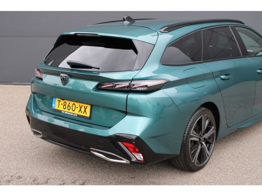 Peugeot 308 SW 1.2 PureTech GT | Automaat | Navigatie | Camera | Apple carplay | 18 Inch lichtmetaal | Alcant... ActivLease financial lease