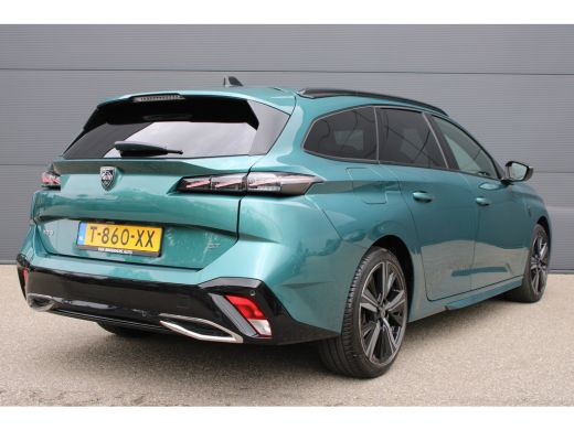 Peugeot 308 SW 1.2 PureTech GT | Automaat | Navigatie | Camera | Apple carplay | 18 Inch lichtmetaal | Alcant... ActivLease financial lease