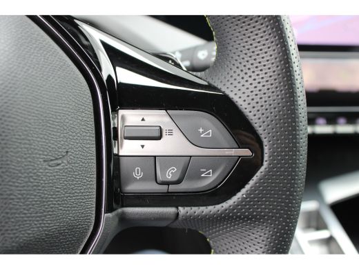 Peugeot 308 SW 1.2 PureTech GT | Automaat | Navigatie | Camera | Apple carplay | 18 Inch lichtmetaal | Alcant... ActivLease financial lease