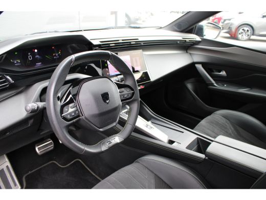 Peugeot 308 SW 1.2 PureTech GT | Automaat | Navigatie | Camera | Apple carplay | 18 Inch lichtmetaal | Alcant... ActivLease financial lease