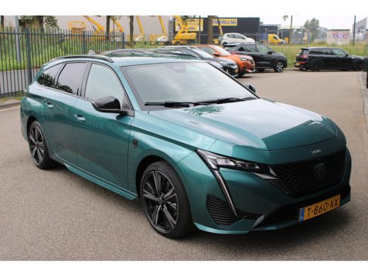 Peugeot 308 SW 1.2 PureTech GT | Automaat | Navigatie | Camera | Apple carplay | 18 Inch lichtmetaal | Alcant... ActivLease financial lease