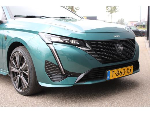 Peugeot 308 SW 1.2 PureTech GT | Automaat | Navigatie | Camera | Apple carplay | 18 Inch lichtmetaal | Alcant... ActivLease financial lease