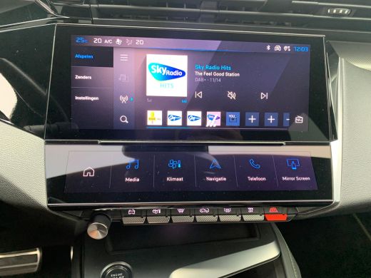 Peugeot 408 1.6 HYbrid GT 225 EAT8 First Edition Airco | Camera | Cruise Adaptief | DAB | Keyless | LED | LMV... ActivLease financial lease