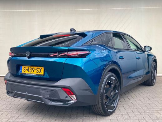 Peugeot 408 1.6 HYbrid GT 225 EAT8 First Edition Airco | Camera | Cruise Adaptief | DAB | Keyless | LED | LMV... ActivLease financial lease