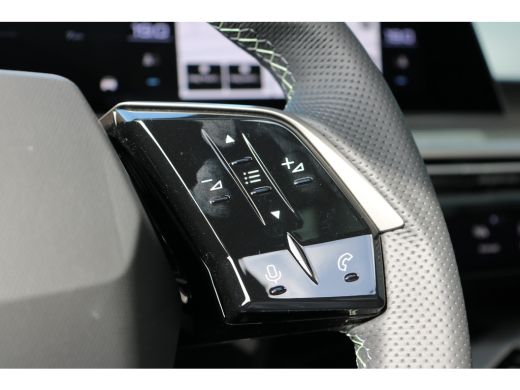 Peugeot e-5008 GT, 5008 | Adaptieve cruise control met Stop&Go functie | LED 3D-achterlichten | Pack Safety Plus ActivLease financial lease