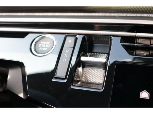 Peugeot e-5008 GT, 5008 | Adaptieve cruise control met Stop&Go functie | LED 3D-achterlichten | Pack Safety Plus ActivLease financial lease