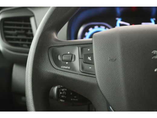 Peugeot Expert Elektrisch 75 kWh L3H1 Long Range | Snelladen | SOH 94% | Airco | Cruise | 3 Zits | Carplay | Par... ActivLease financial lease