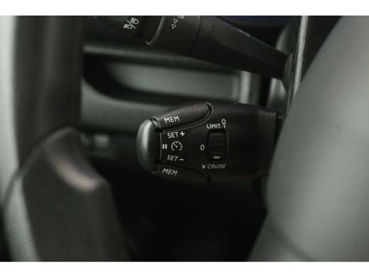 Peugeot Expert Elektrisch 75 kWh L3H1 Long Range | Snelladen | SOH 94% | Airco | Cruise | 3 Zits | Carplay | Par... ActivLease financial lease