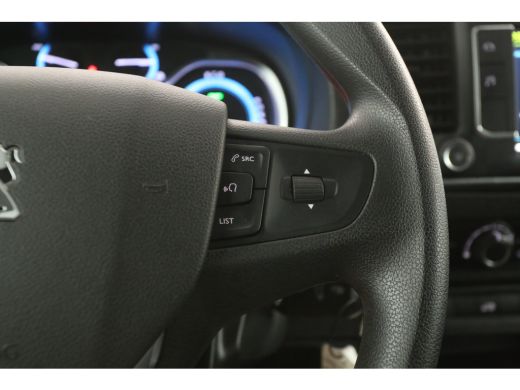 Peugeot Expert Elektrisch 75 kWh L3H1 Long Range | Snelladen | SOH 94% | Airco | Cruise | 3 Zits | Carplay | Par... ActivLease financial lease