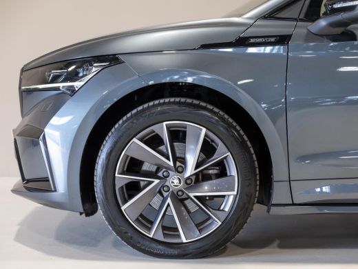 Skoda Enyaq iV 60 Founders Edition Black Sportline SoH 92% / 179pk / Panorama dak / Achteruitrij camera / Memory... ActivLease financial lease