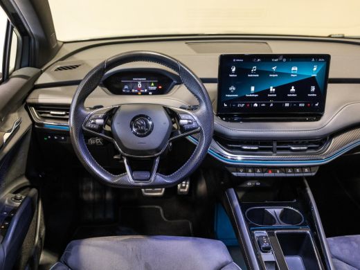 Skoda Enyaq iV 60 Founders Edition Black Sportline SoH 92% / 179pk / Panorama dak / Achteruitrij camera / Memory... ActivLease financial lease