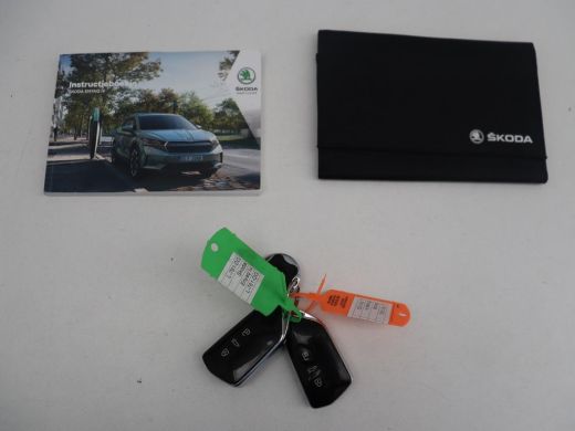 Skoda Enyaq iV | SOH 91,0% | Half leder | Cruise control | Carplay | Navigatie | Sfeerverlichting | Climate cont... ActivLease financial lease