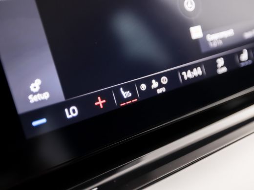 Skoda Octavia Combi 1.4 TSI iV PHEV Sport 218Pk Automaat (VIRTUAL COCKPIT, APPLE CARPLAY, GROOT NAVI, CAMERA, S... ActivLease financial lease