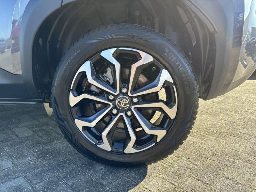 Toyota Yaris Cross 1.5 Hybrid 115 First Edition | Navigatie | Apple CarPlay/Android auto | Comfort pack | Achteruitr... ActivLease financial lease