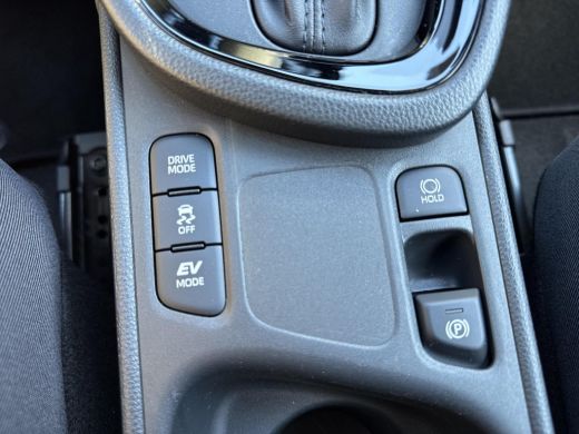 Toyota Yaris Cross 1.5 Hybrid 115 First Edition | Navigatie | Apple CarPlay/Android auto | Comfort pack | Achteruitr... ActivLease financial lease