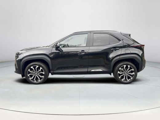 Toyota Yaris Cross 1.5 Hybrid 130 Dynamic | 06-10141018 Voor meer informatie ActivLease financial lease