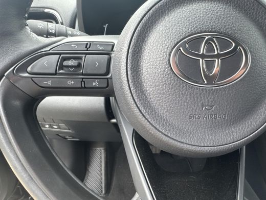 Toyota Yaris Cross 1.5 Hybrid 130 Dynamic | 06-10141018 Voor meer informatie ActivLease financial lease