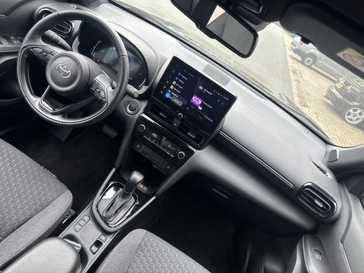 Toyota Yaris Cross 1.5 Hybrid 130 Dynamic | 06-10141018 Voor meer informatie ActivLease financial lease